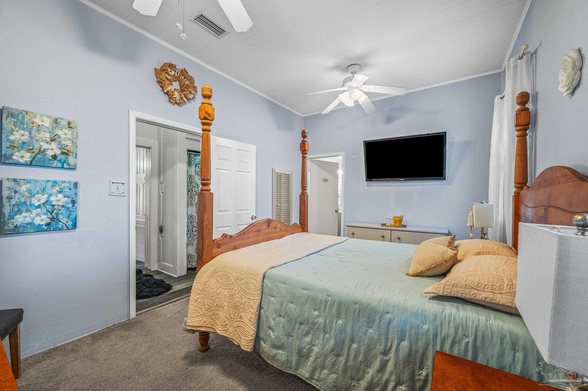 1220 E Cervantes Pensacola FL 32501