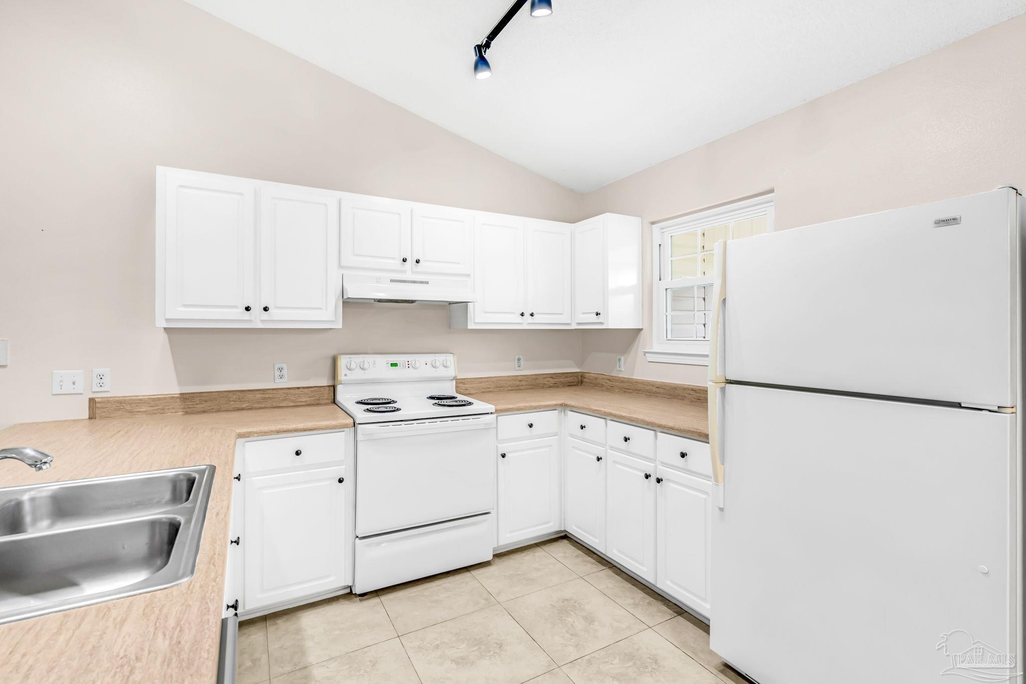 1995 Joshua Drive Cantonment FL 32533