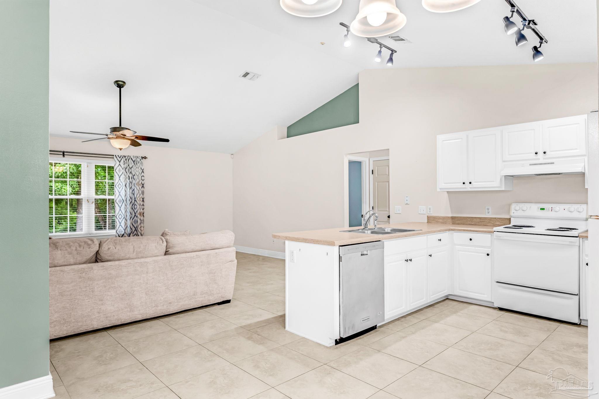 1995 Joshua Drive Cantonment FL 32533
