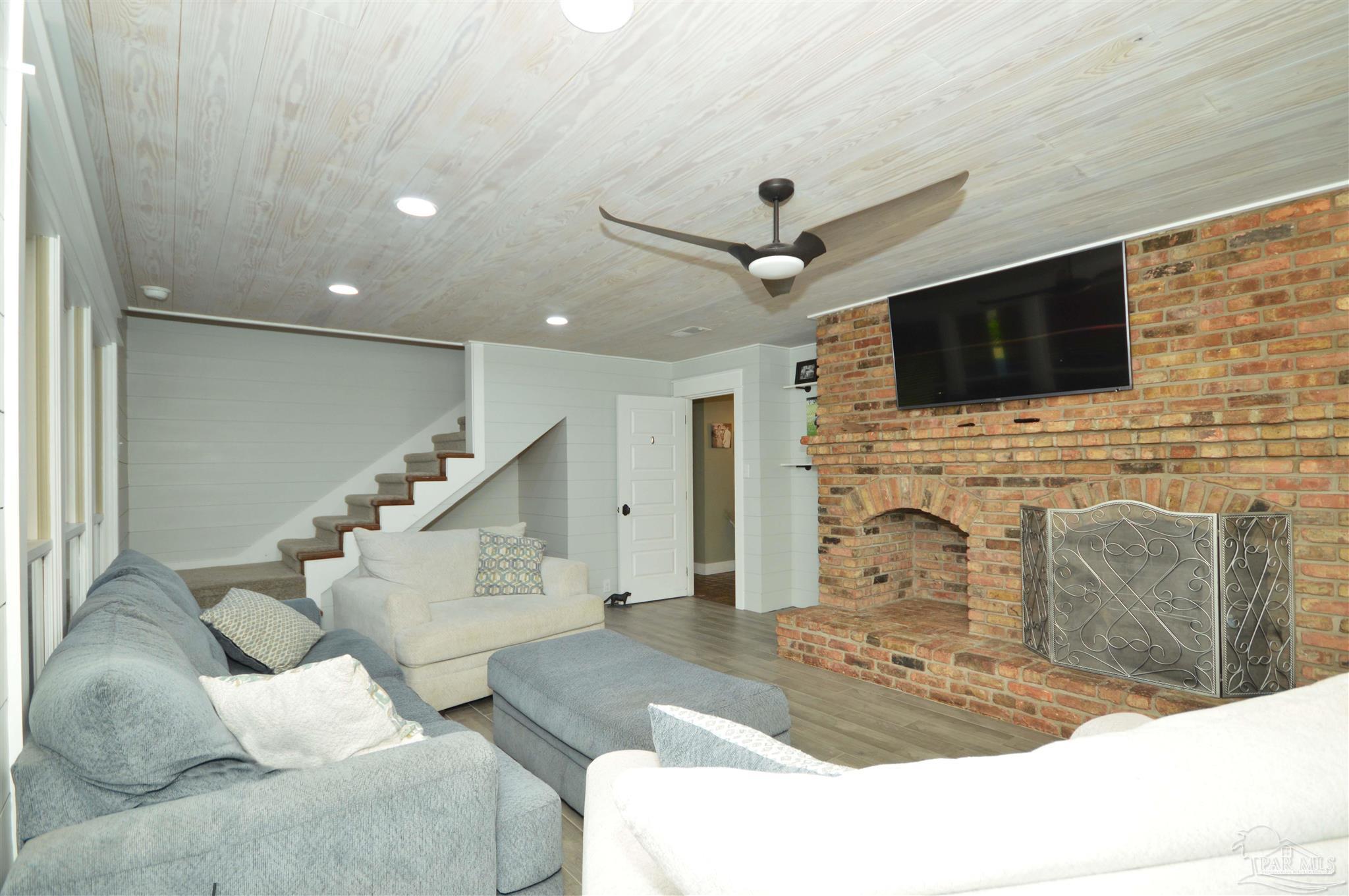 3430 Connell Drive Pensacola FL 32503