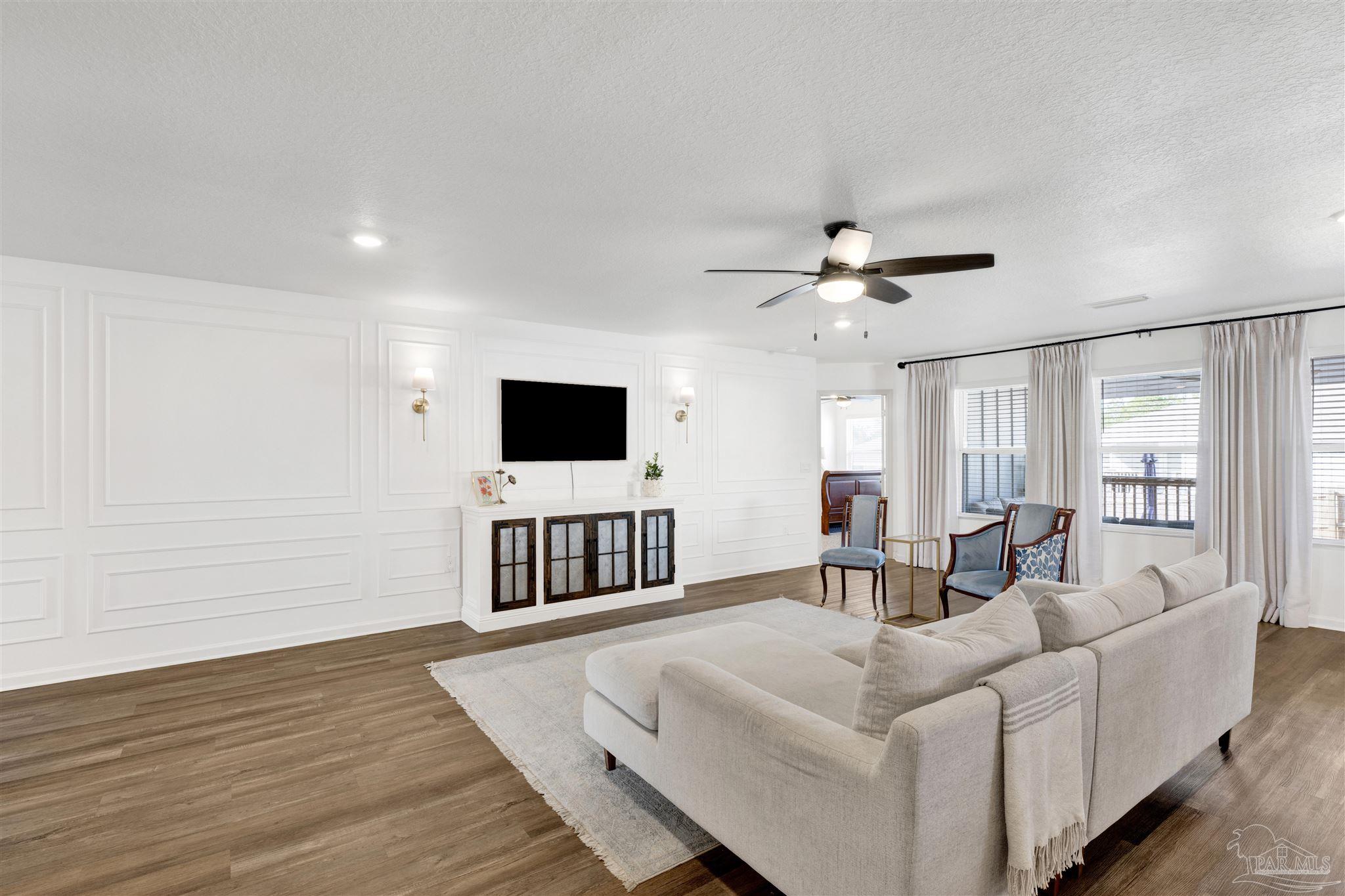 3869 James Stovall Street Pensacola FL 32526