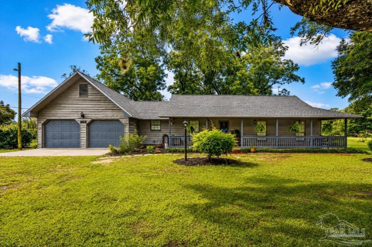 862 Us 90 Holt FL 32564
