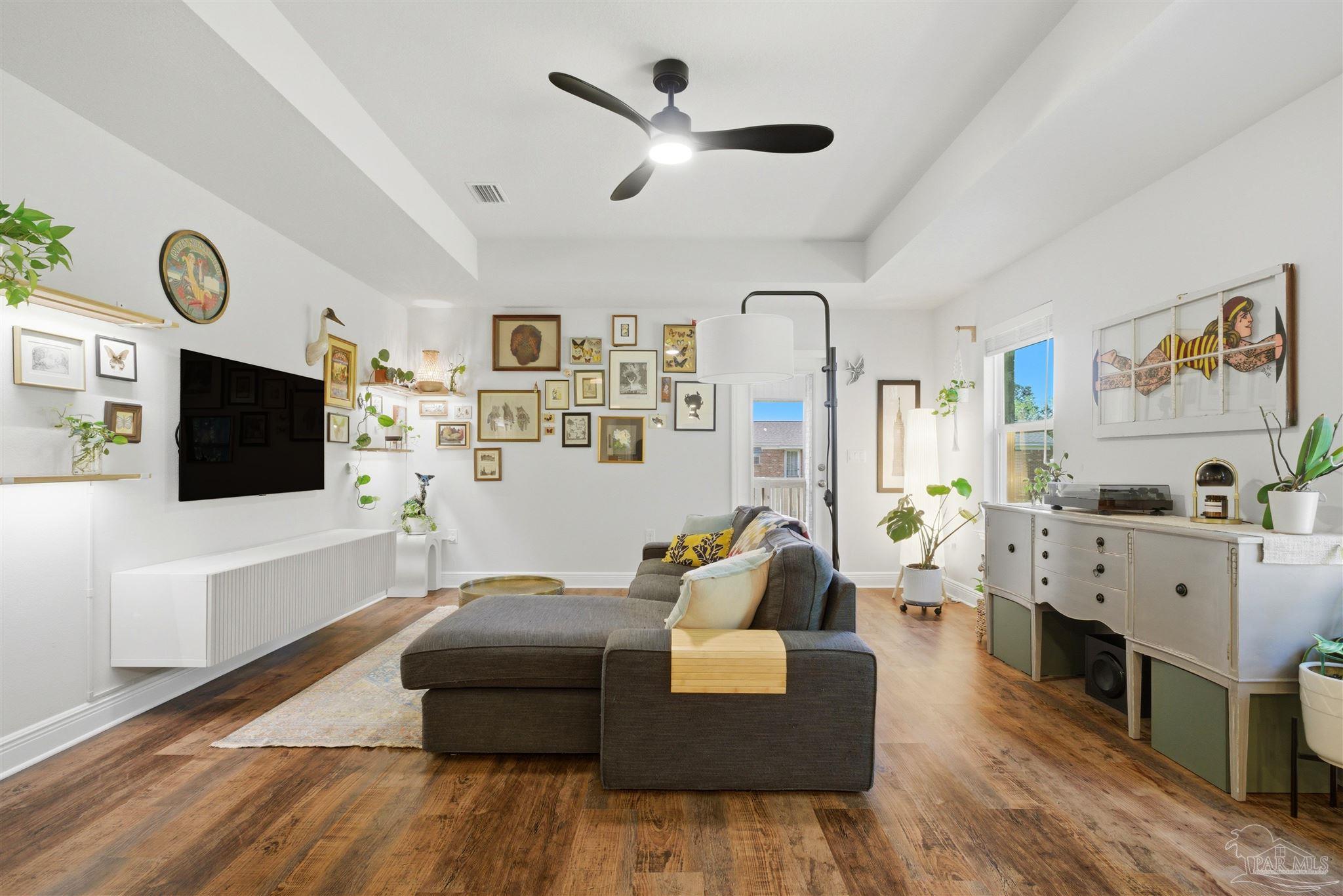 5057 Quarter Deck Street Pensacola FL 32526