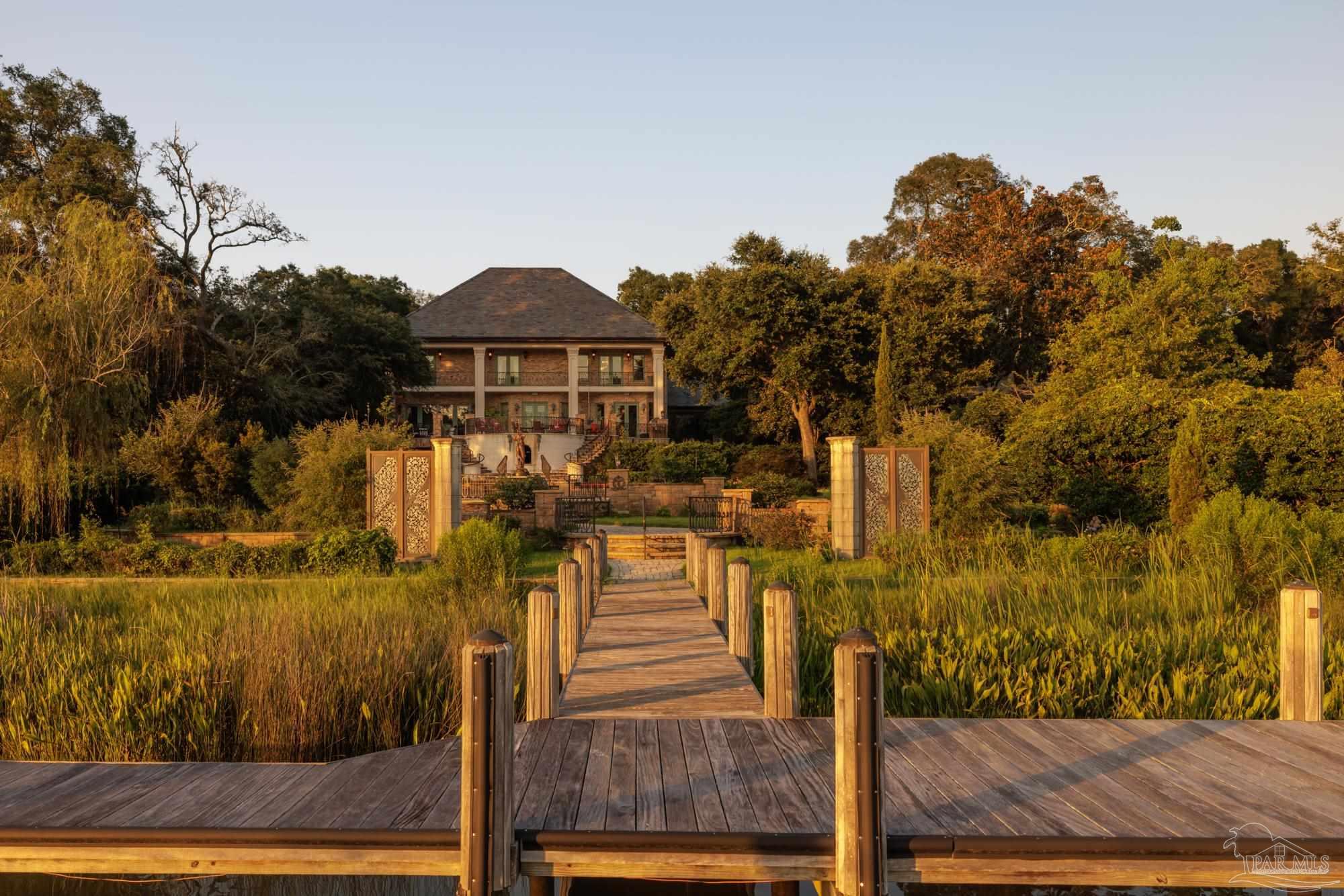 835 Tanglewood Drive Pensacola FL 32503