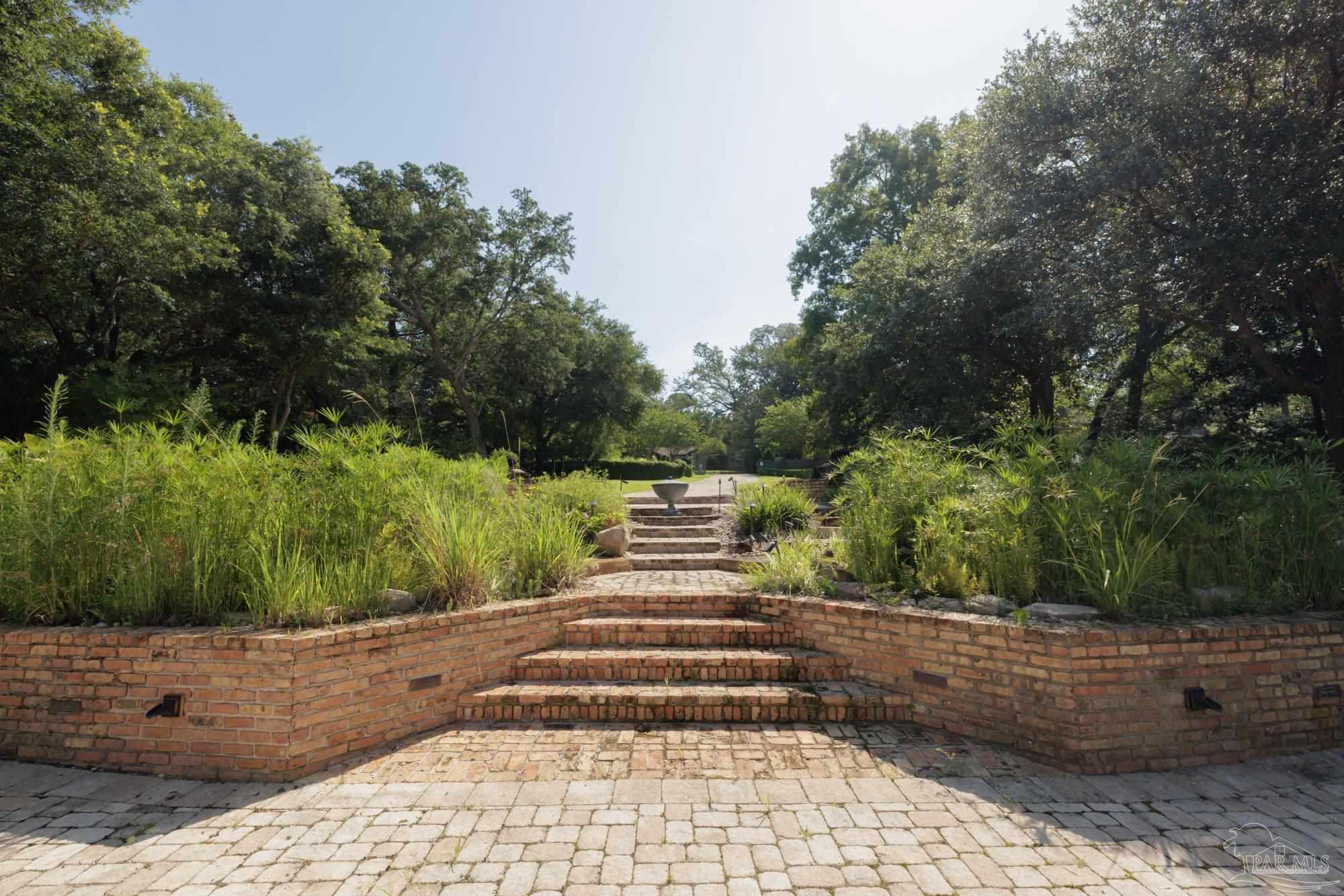 835 Tanglewood Drive Pensacola FL 32503