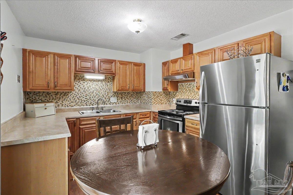 7815 Oak Forest Place Pensacola FL 32514