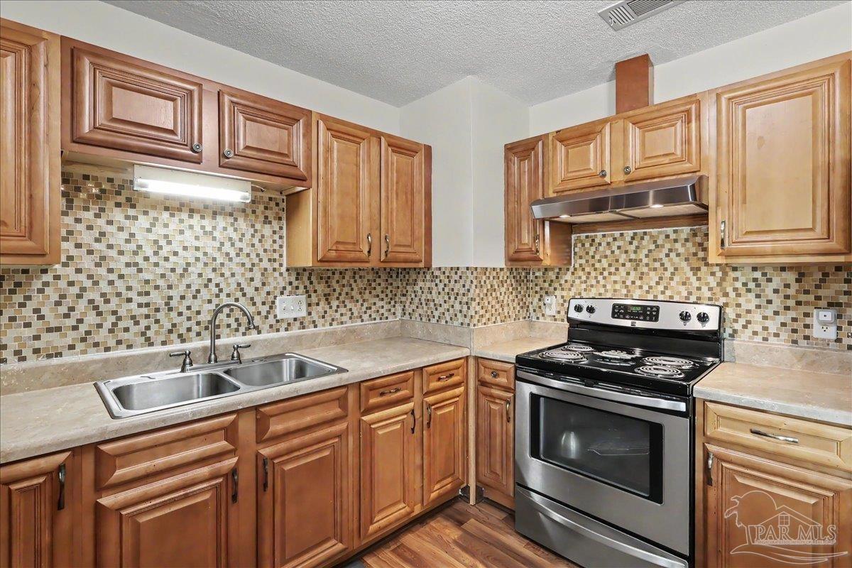 7815 Oak Forest Place Pensacola FL 32514