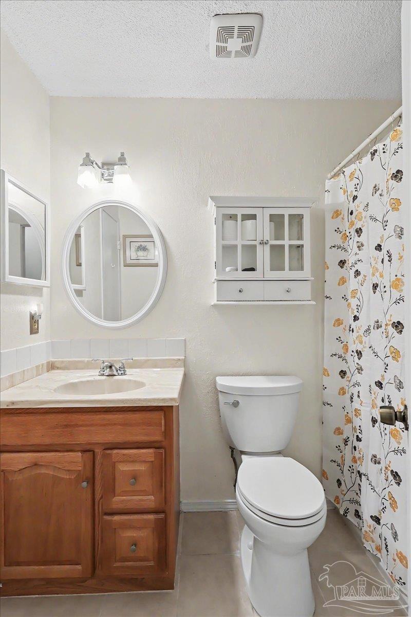 7815 Oak Forest Place Pensacola FL 32514