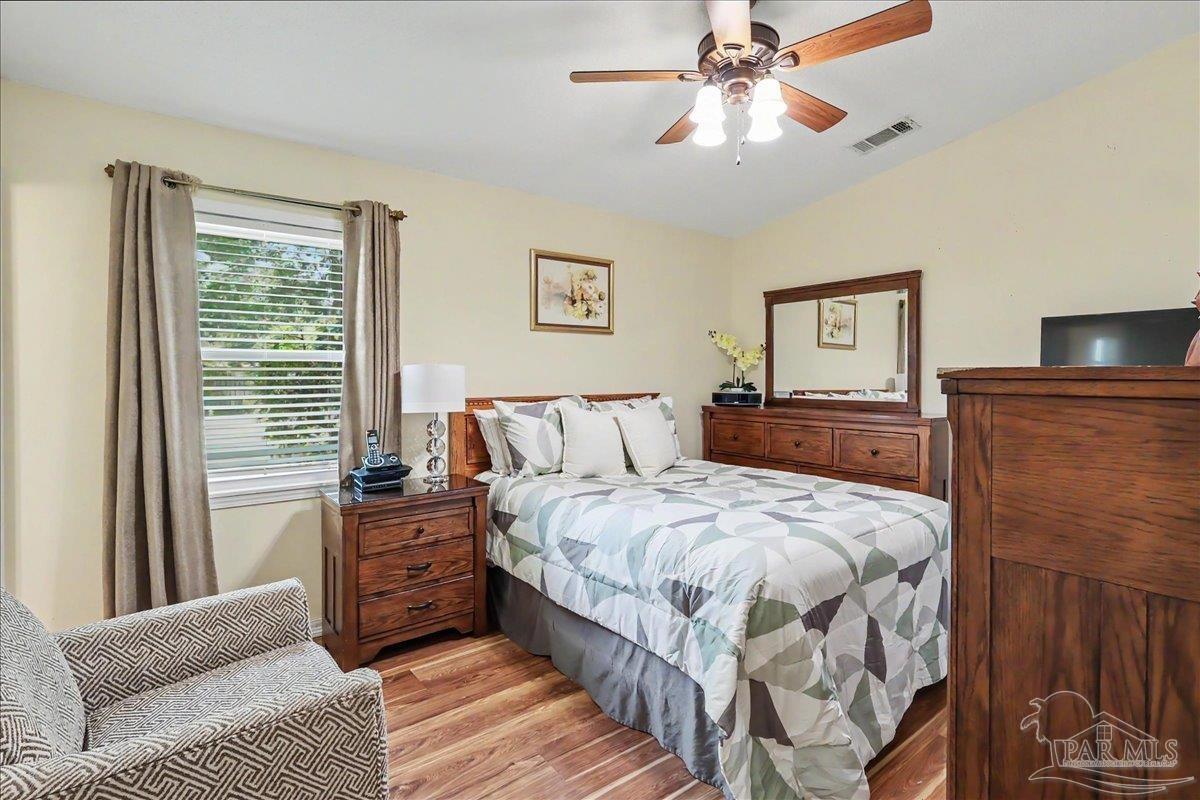 7815 Oak Forest Place Pensacola FL 32514