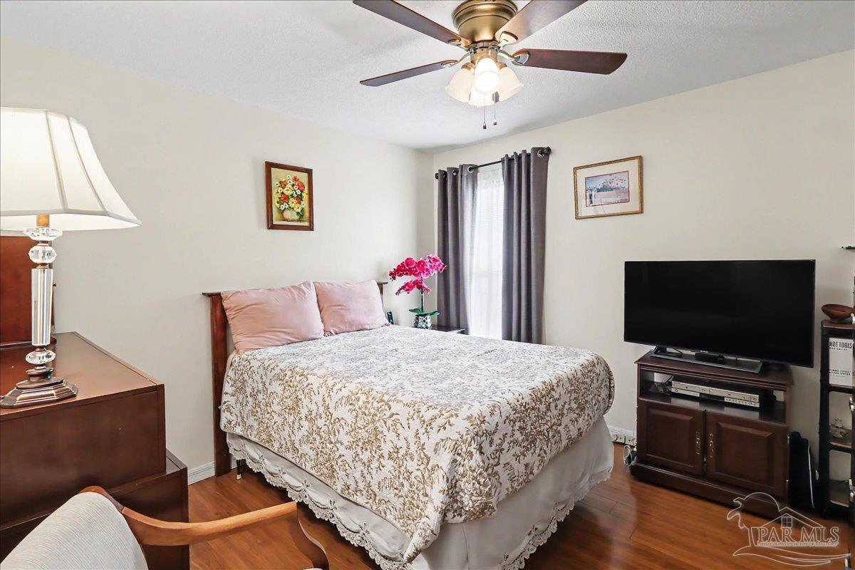 7815 Oak Forest Place Pensacola FL 32514