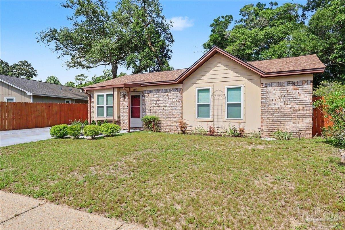 7815 Oak Forest Place Pensacola FL 32514