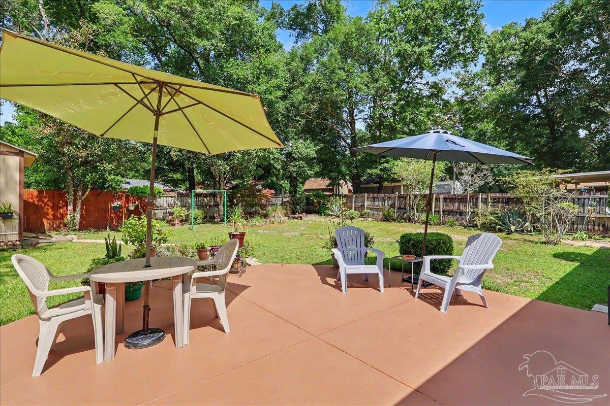 7815 Oak Forest Place Pensacola FL 32514