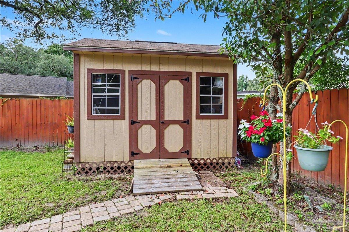 7815 Oak Forest Place Pensacola FL 32514
