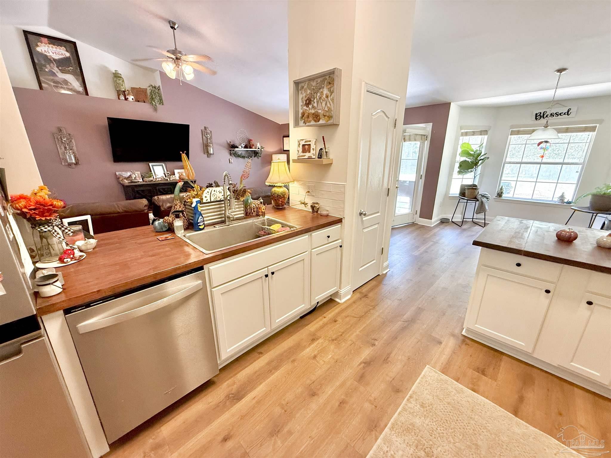 5497 Tucker Circle Pace FL 32571