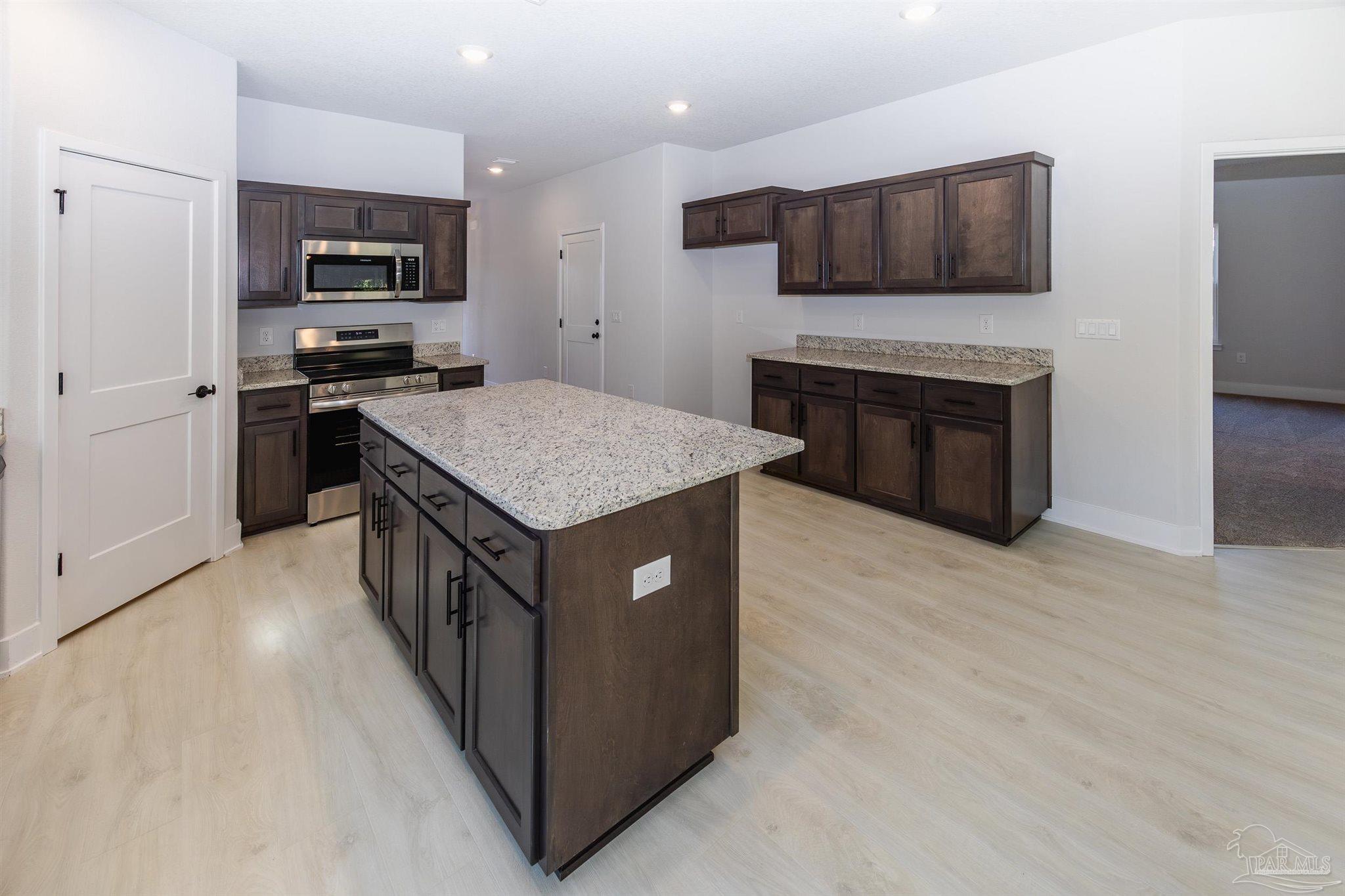 5987 Willow Mist Court Pace FL 32571