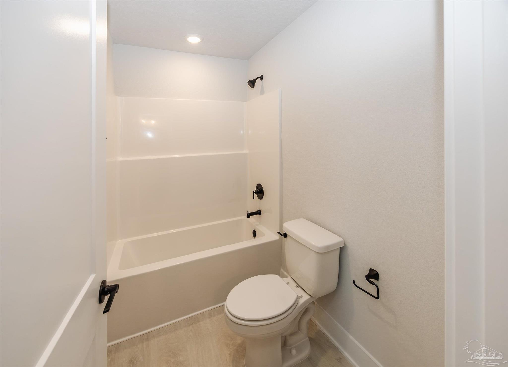 5987 Willow Mist Court Pace FL 32571