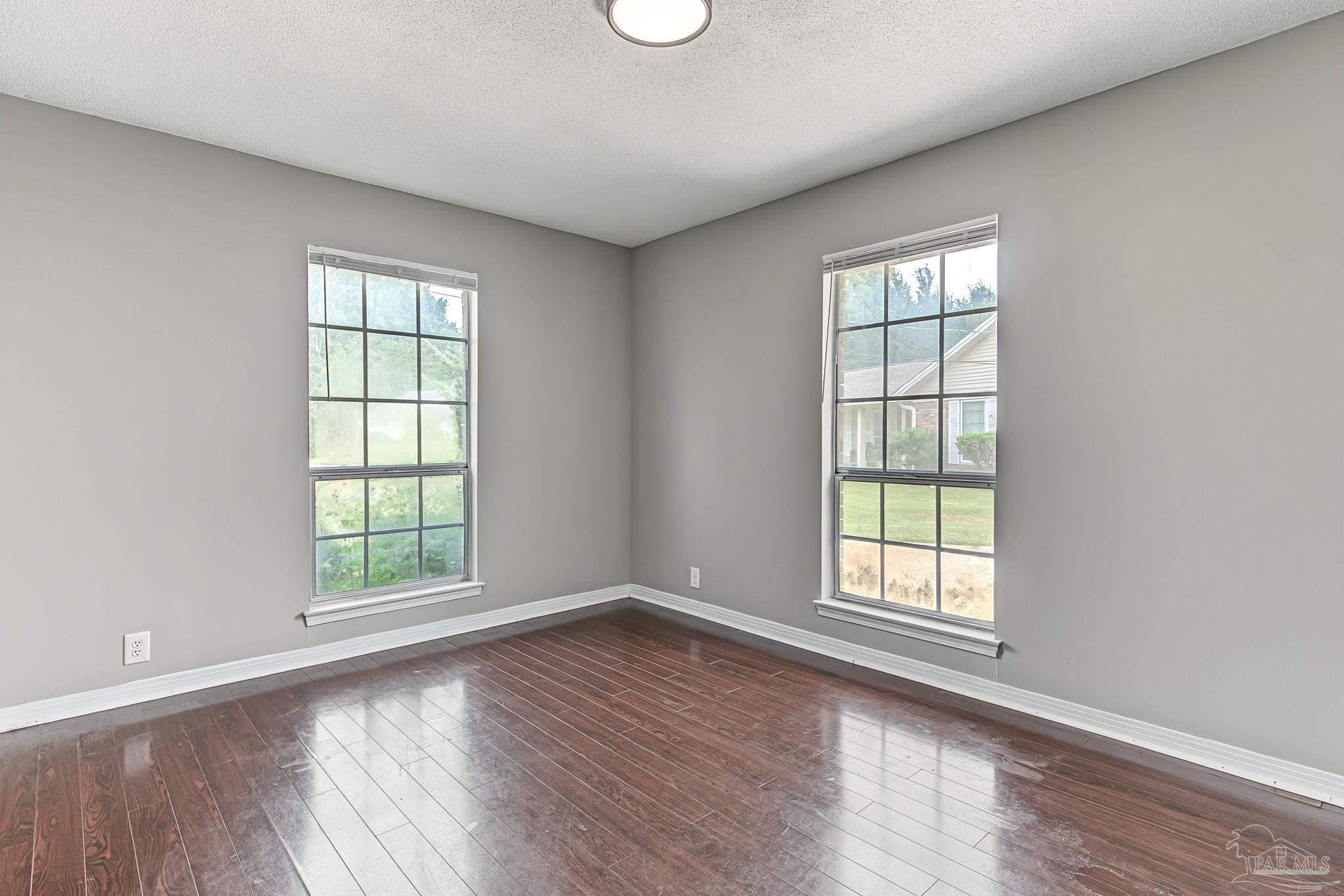 1085 Farmington Pensacola FL 32504