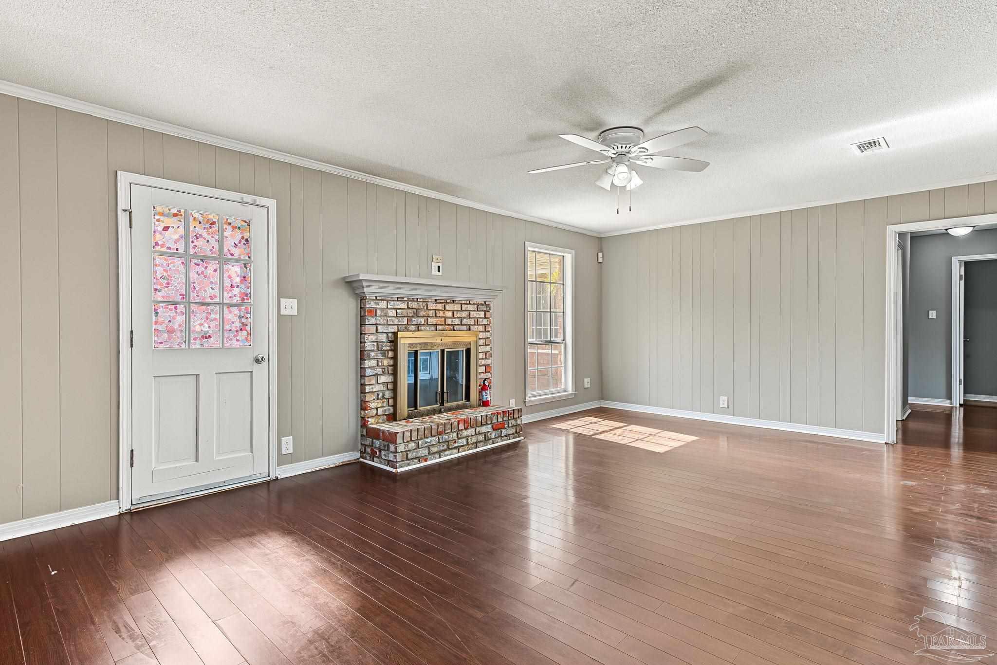 1085 Farmington Pensacola FL 32504