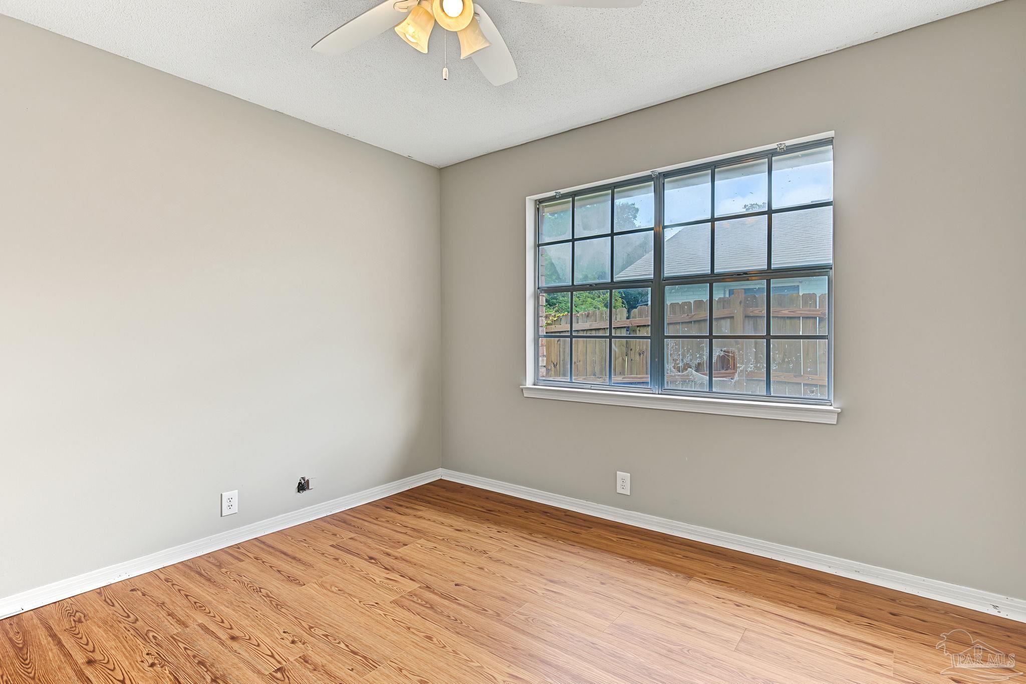 1085 Farmington Pensacola FL 32504