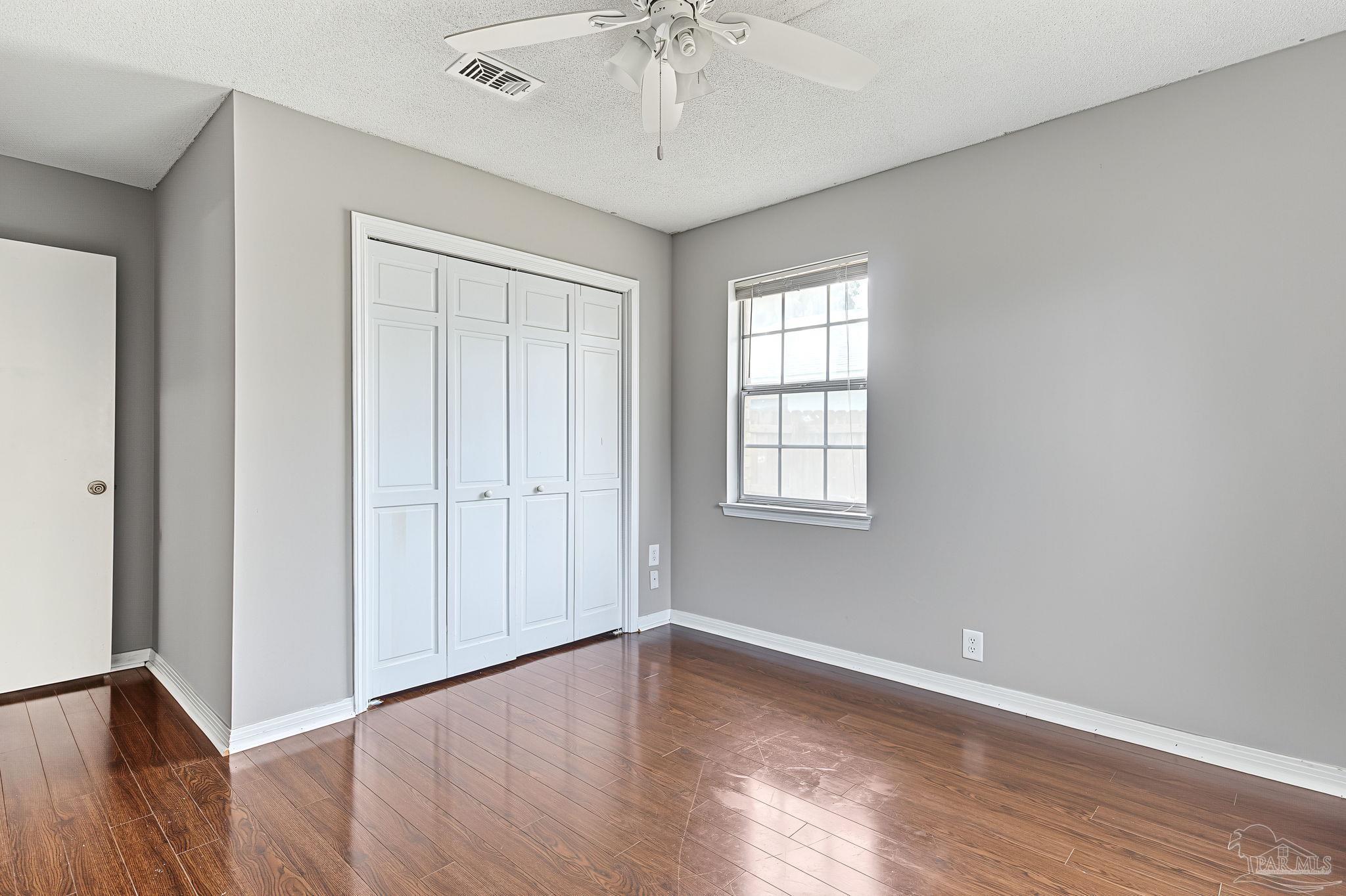1085 Farmington Pensacola FL 32504