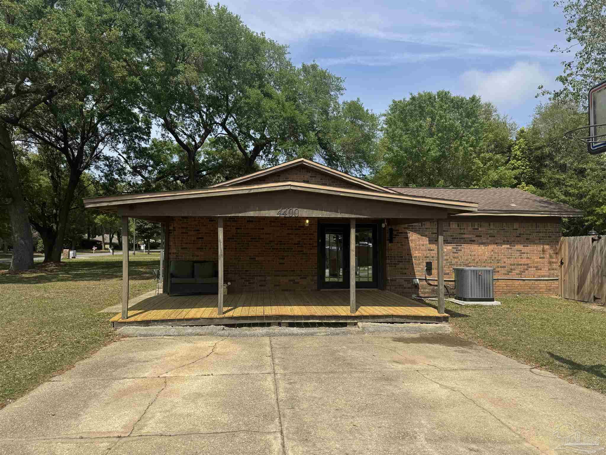 4400 Mundy Lane Pace FL 32571