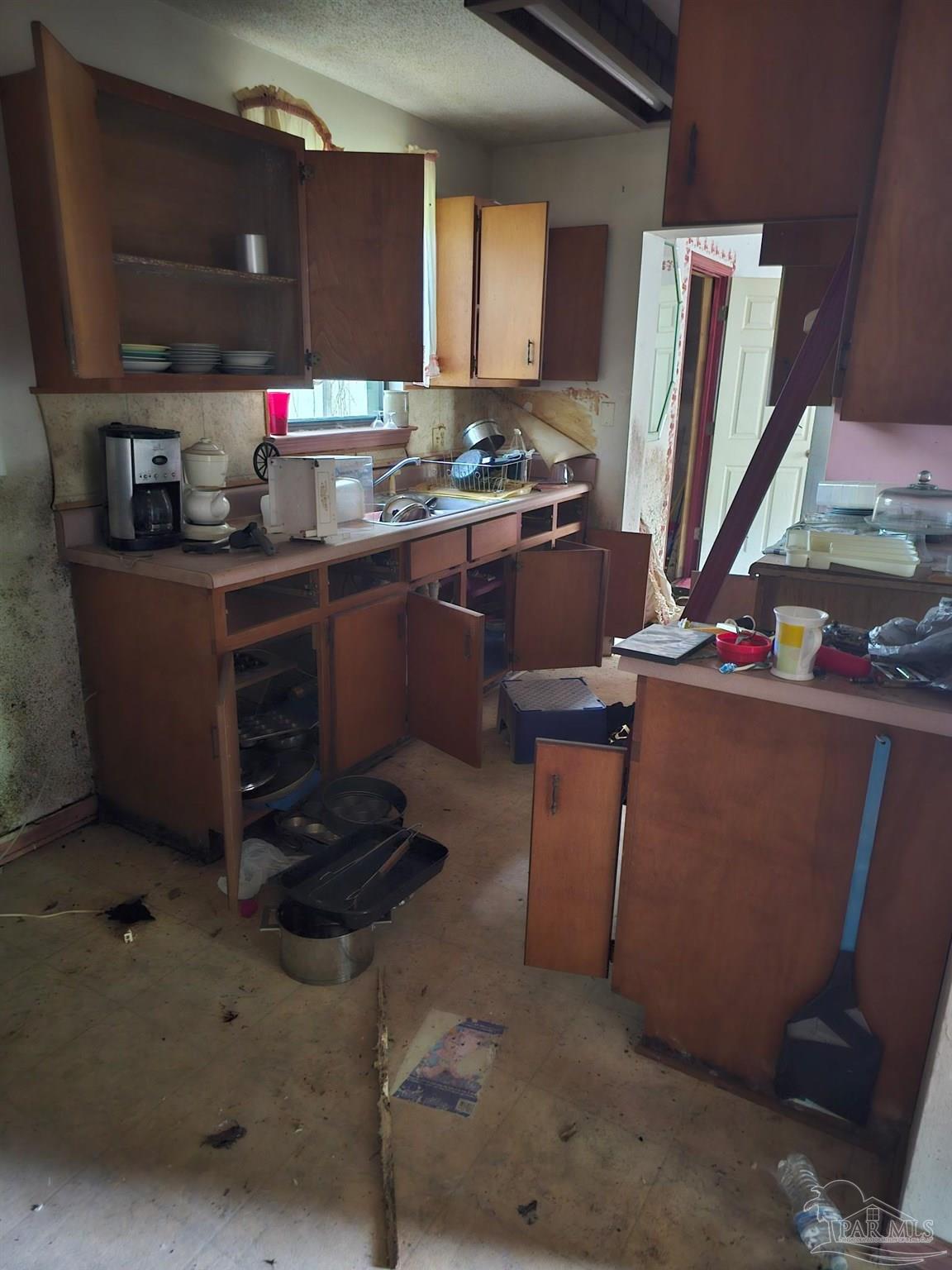 708 Vendee Lane Pensacola FL 32505