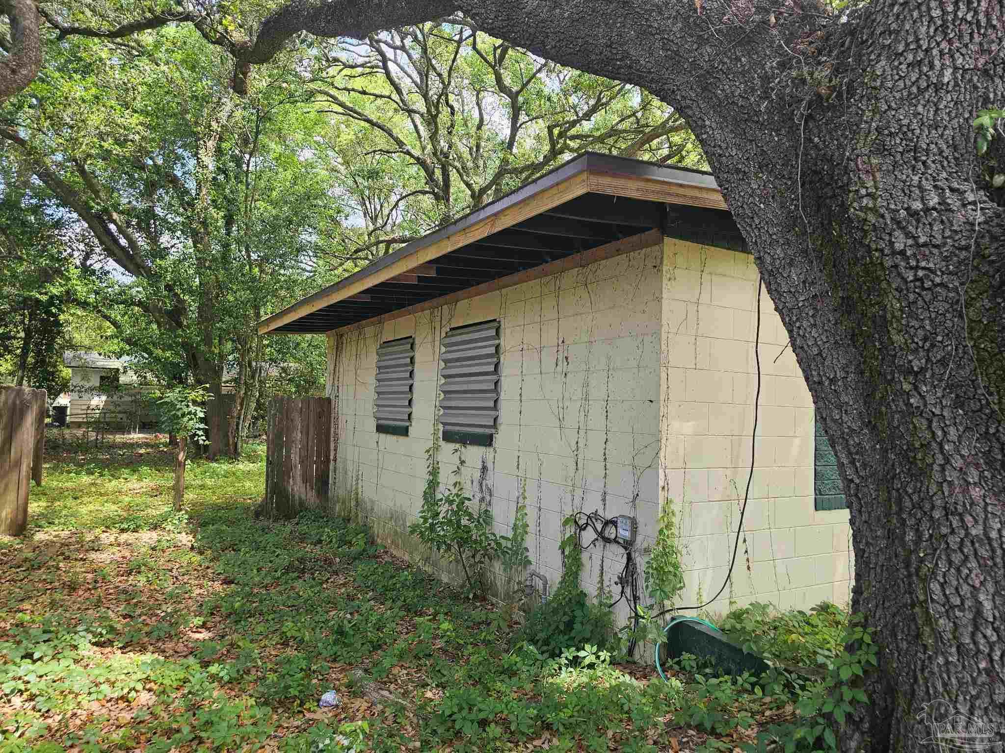 708 Vendee Lane Pensacola FL 32505