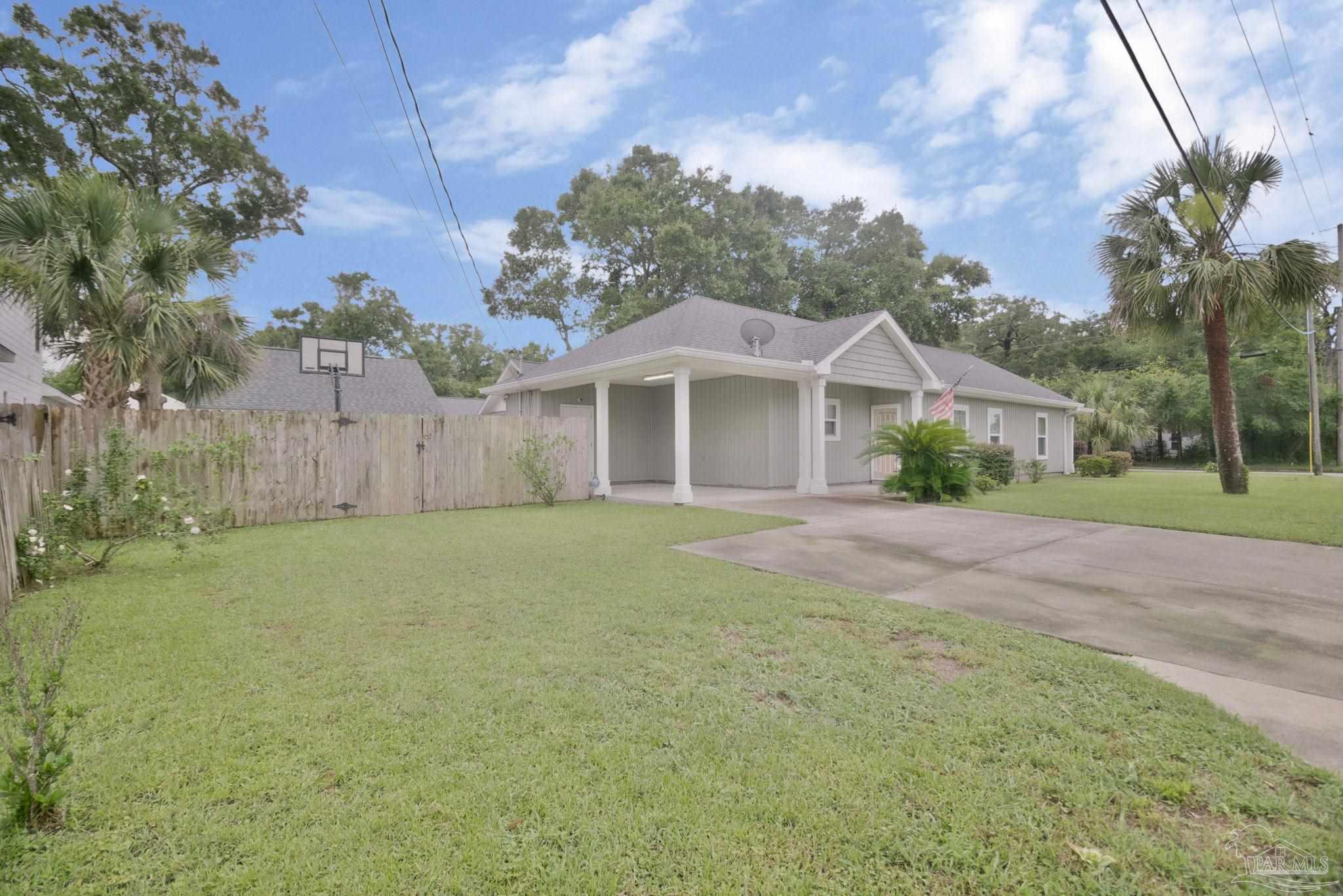 600 S F Street Pensacola FL 32502