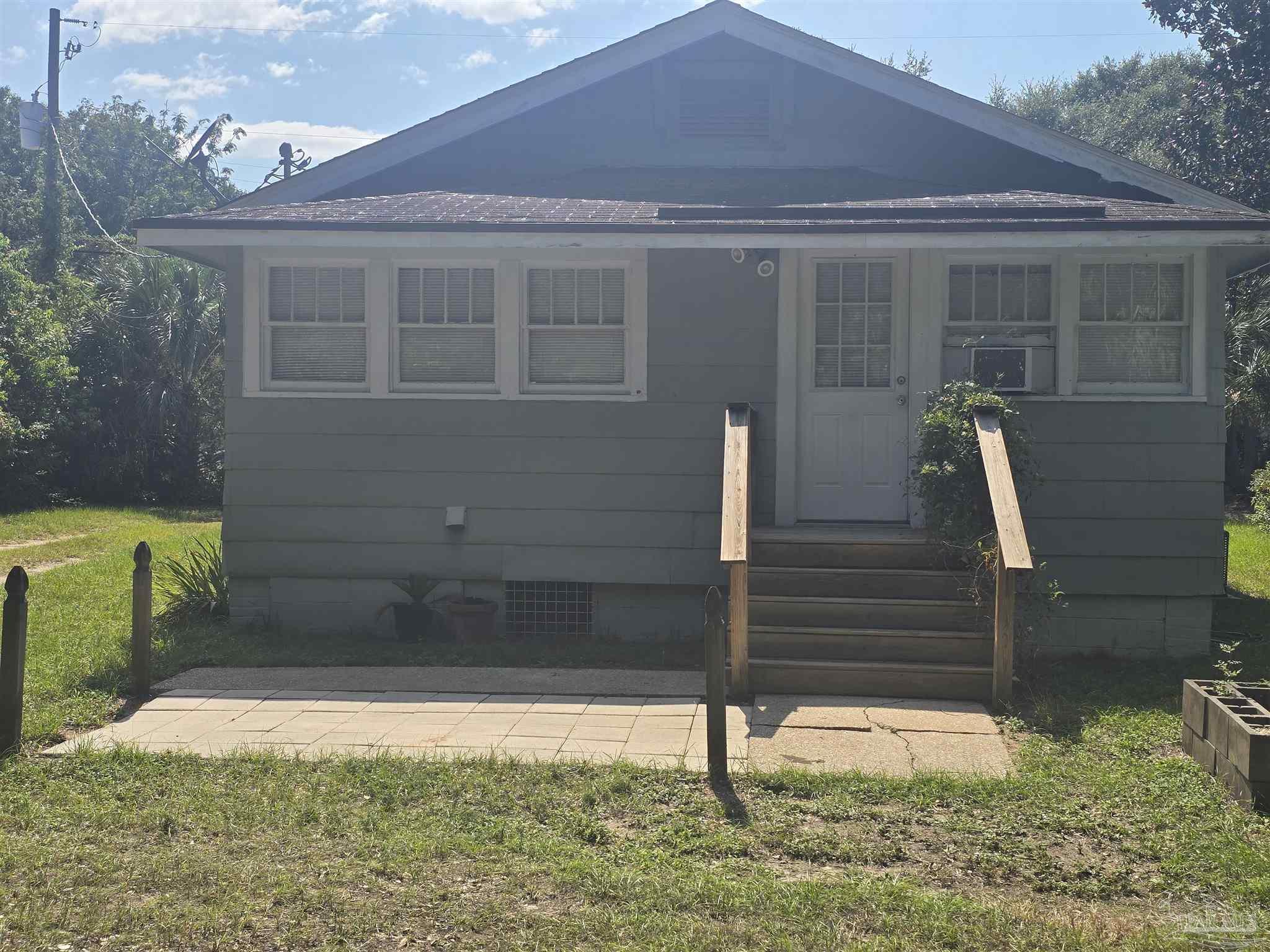 312 S L Street Pensacola FL 32502