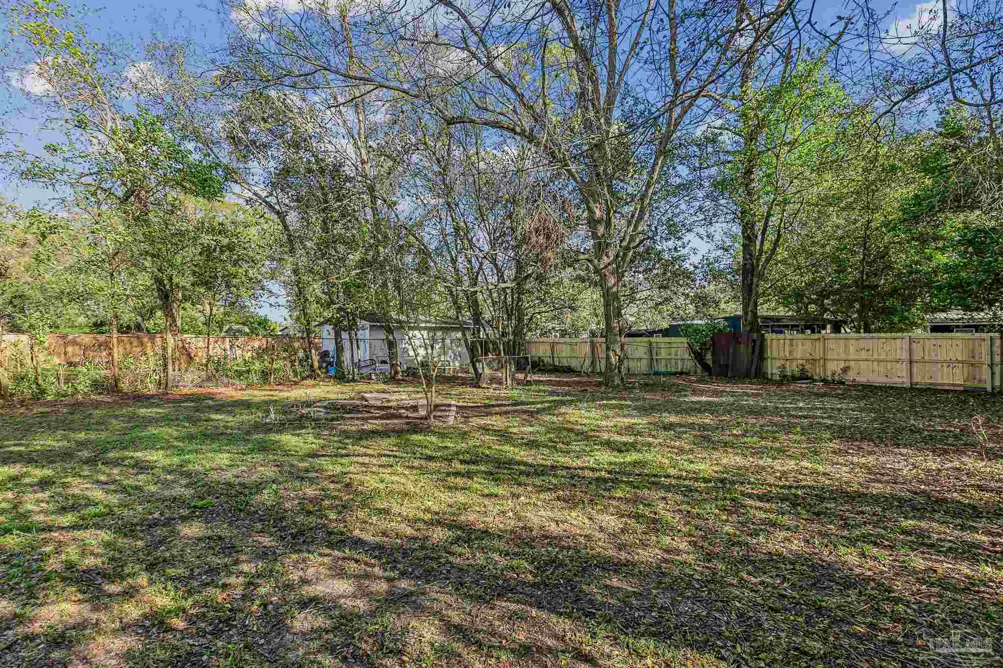 833 W Michigan Avenue Pensacola FL 32505
