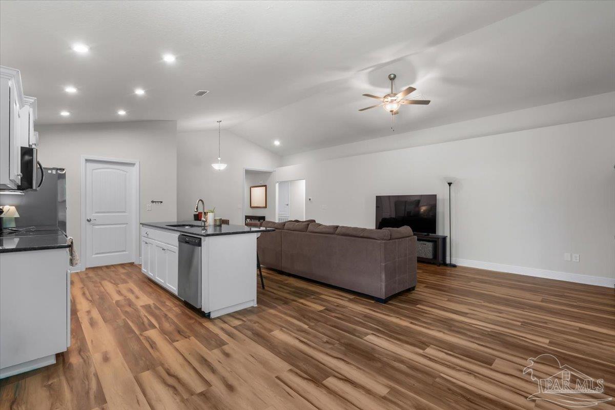 6712 Anchors Aweigh Lane Pensacola FL 32526