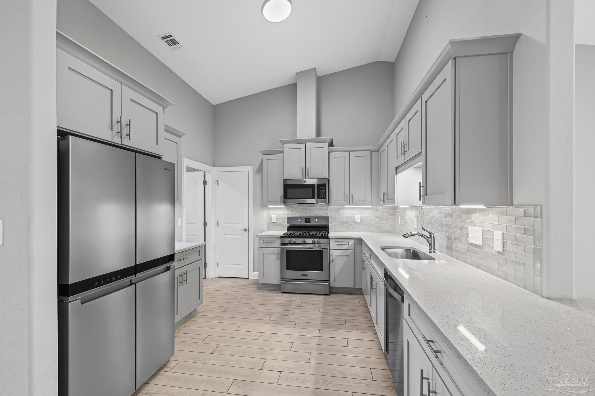 5292 Soundside Drive Gulf Breeze FL 32563