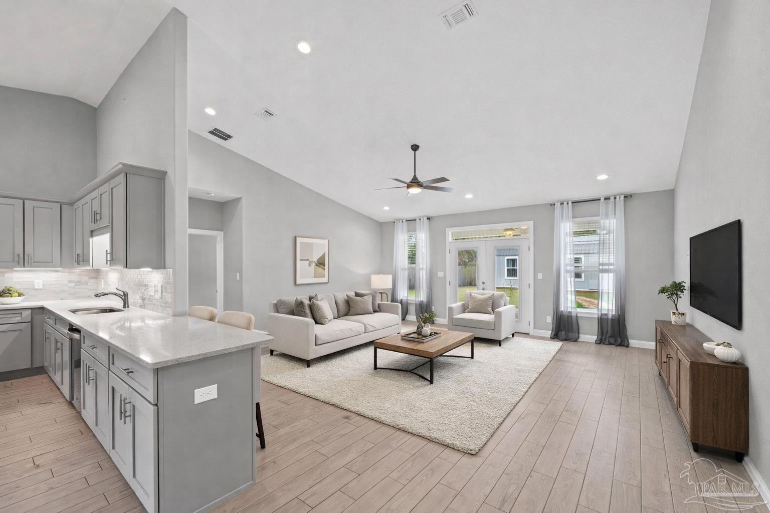 5292 Soundside Drive Gulf Breeze FL 32563