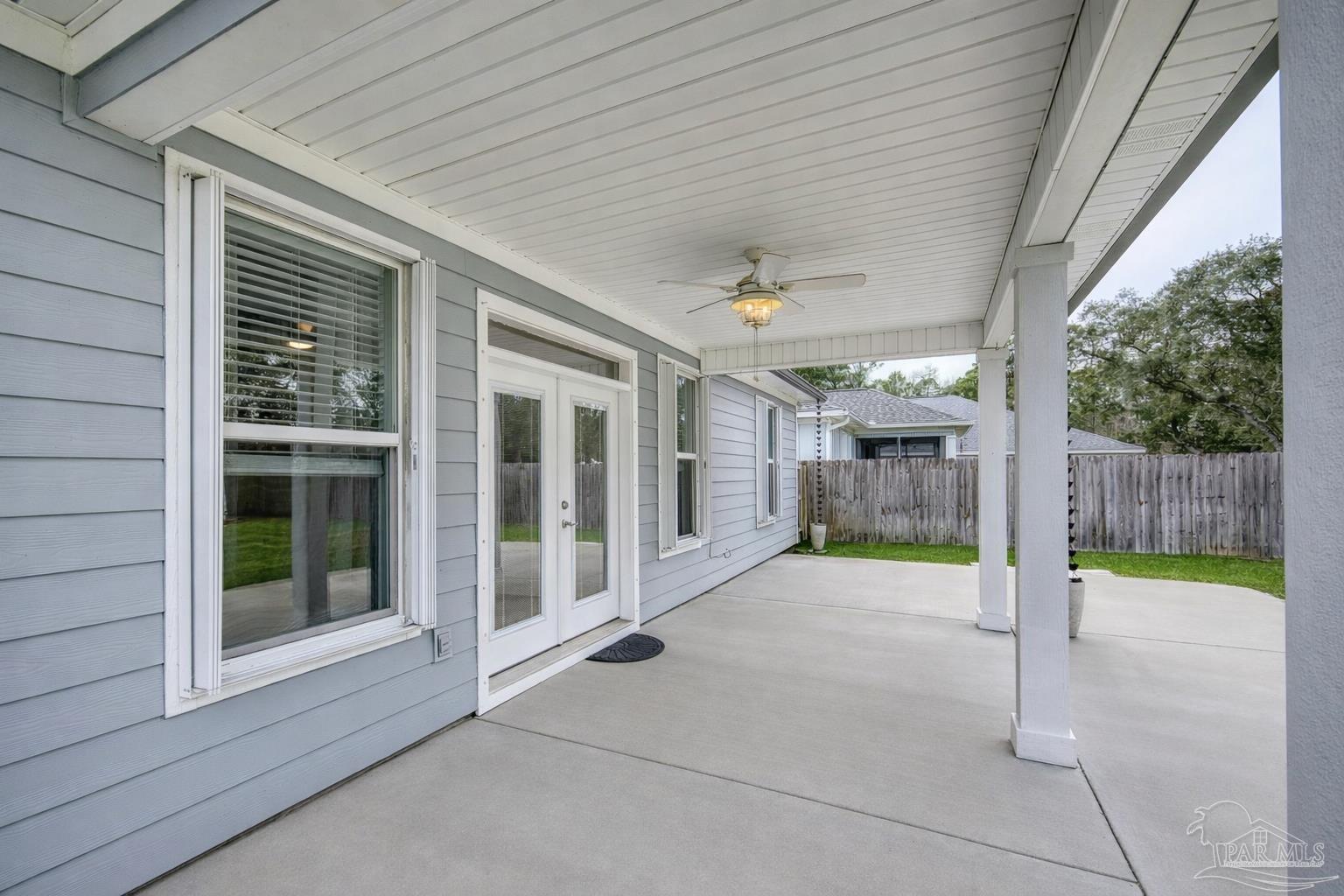 5292 Soundside Drive Gulf Breeze FL 32563