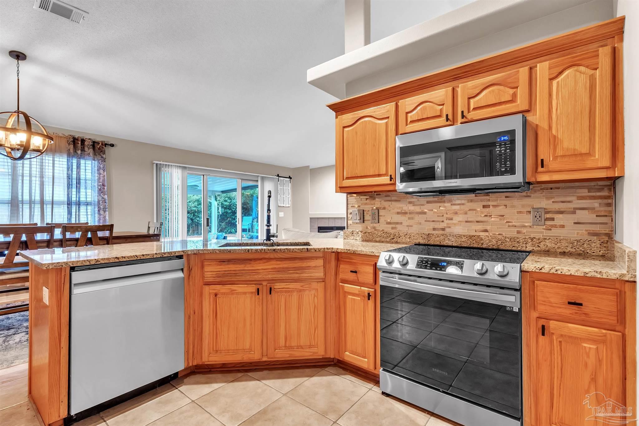 3933 Harbors Port Street Pace FL 32571