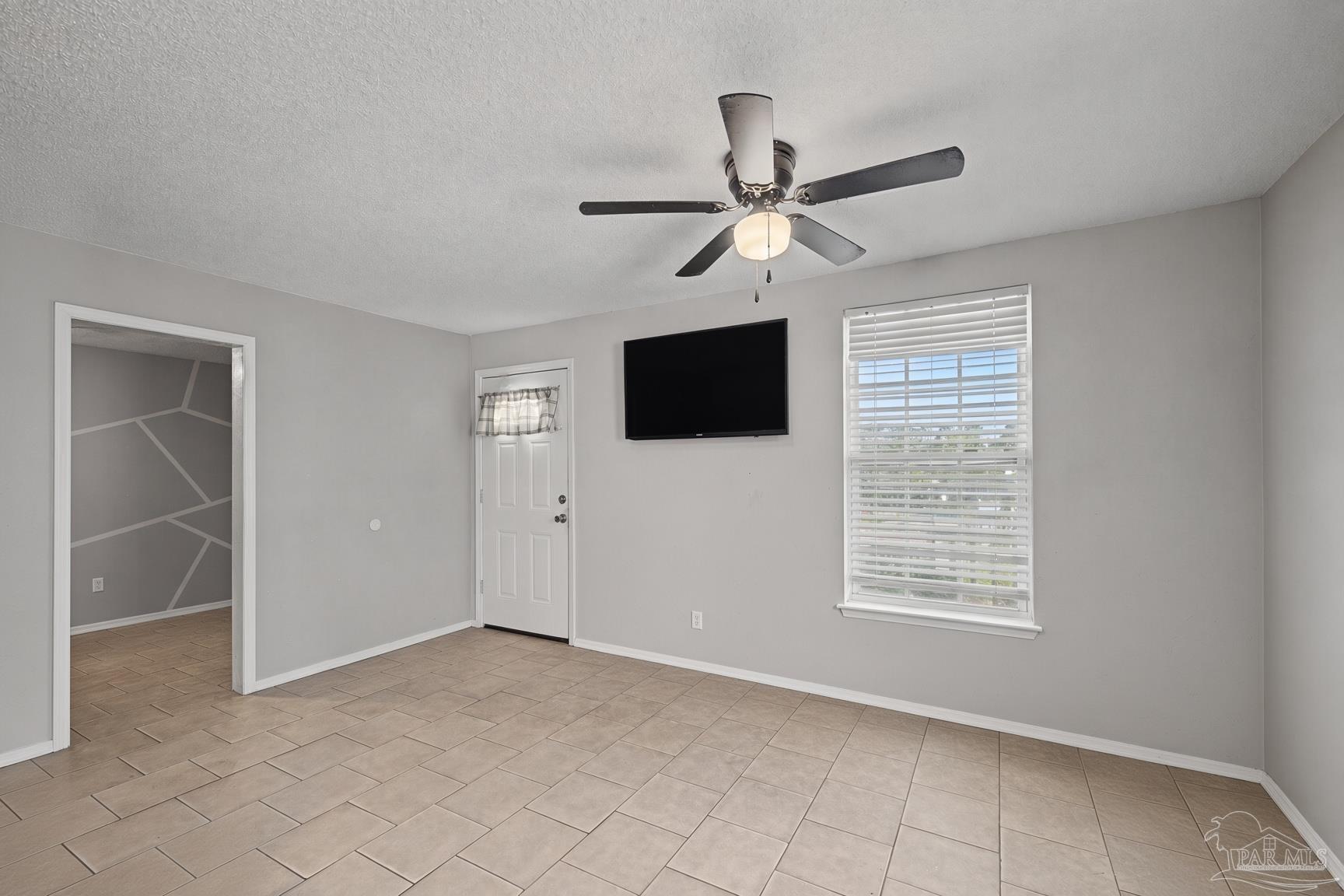 2124 Ledbetter Lane Pensacola FL 32507