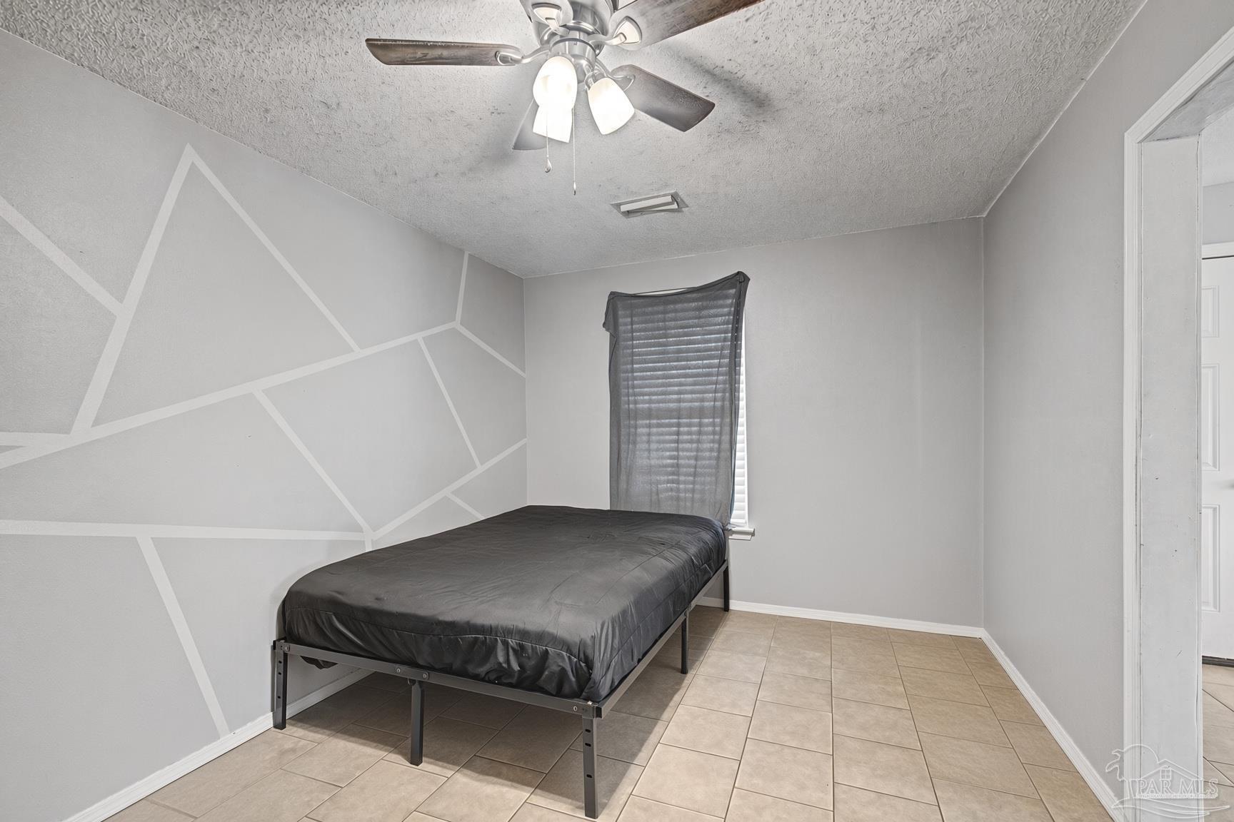 2124 Ledbetter Lane Pensacola FL 32507