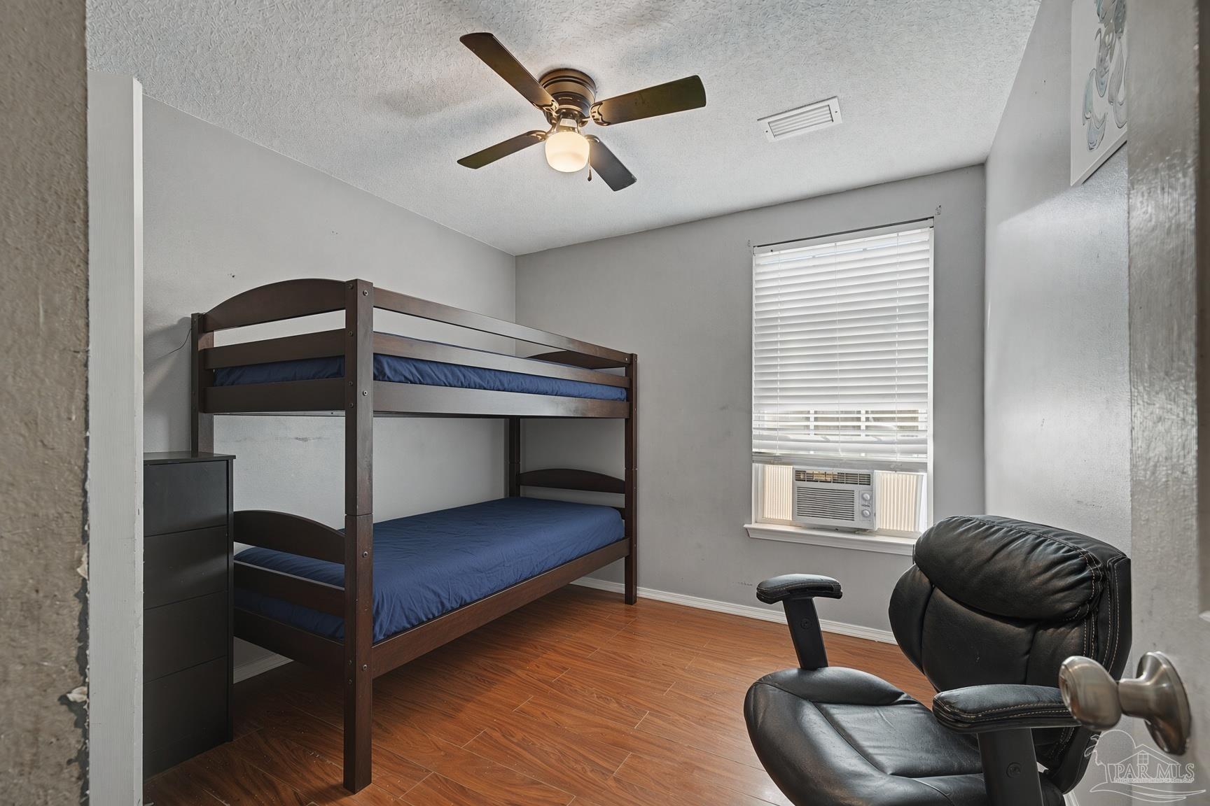 2124 Ledbetter Lane Pensacola FL 32507