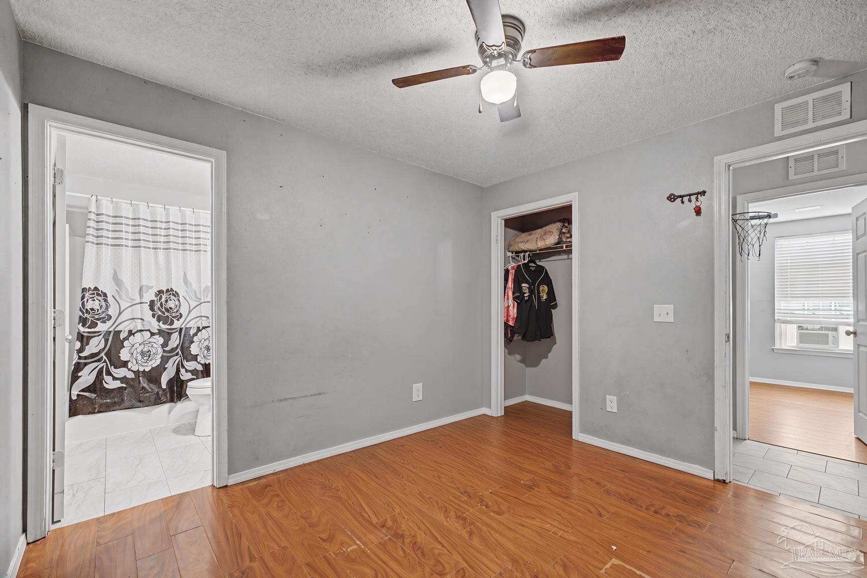 2124 Ledbetter Lane Pensacola FL 32507