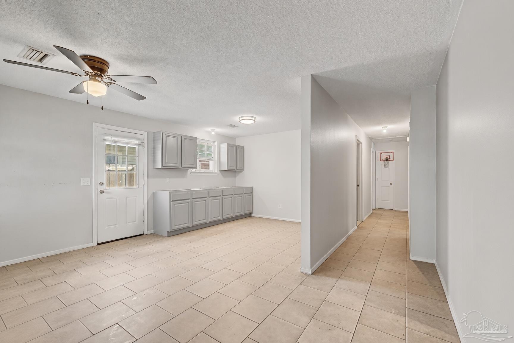 2124 Ledbetter Lane Pensacola FL 32507