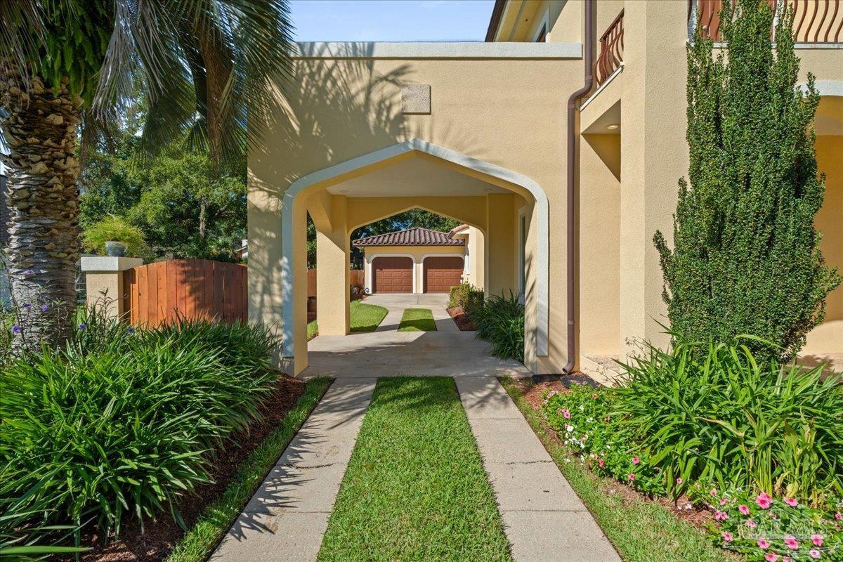 1637 N 20th Avenue Pensacola FL 32503