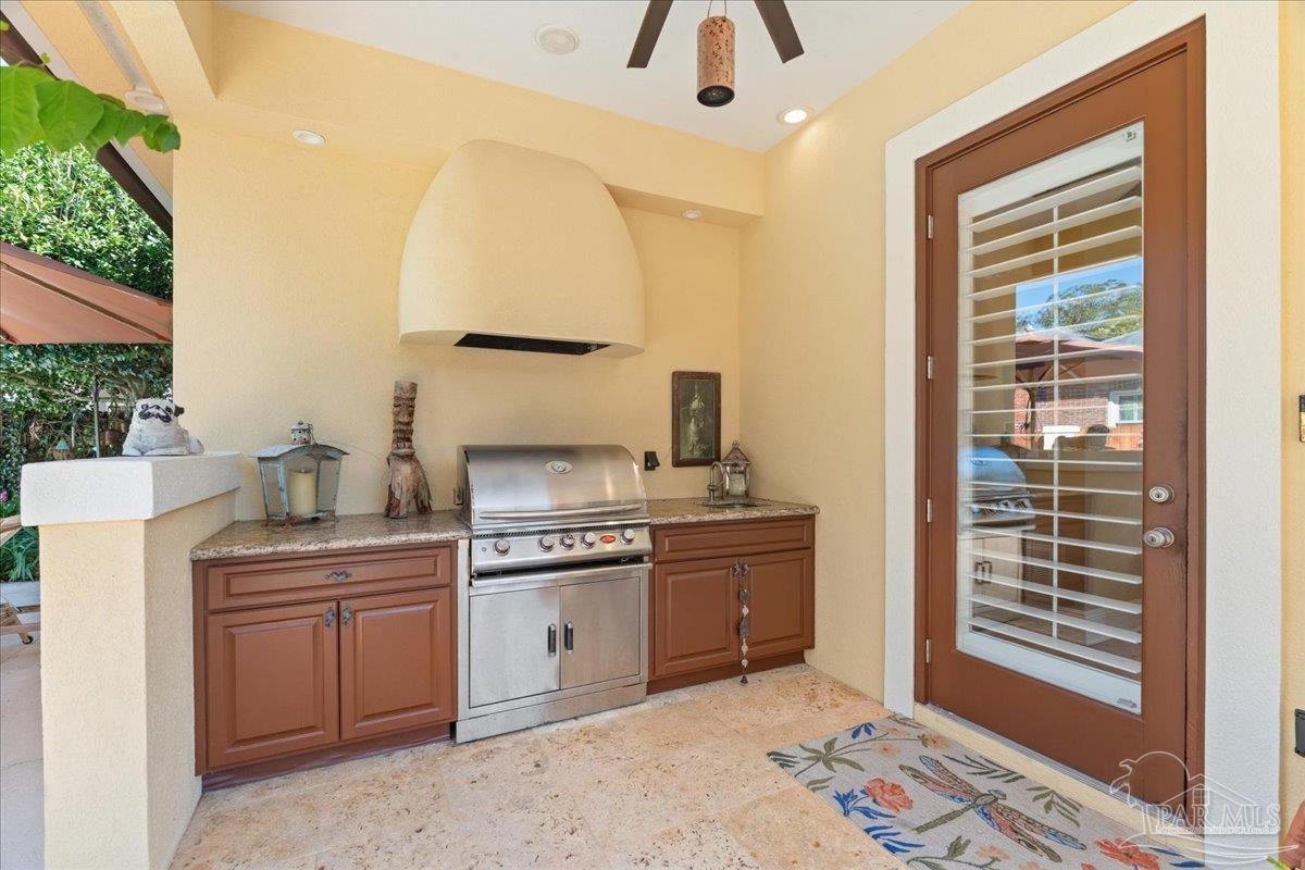 1637 N 20th Avenue Pensacola FL 32503