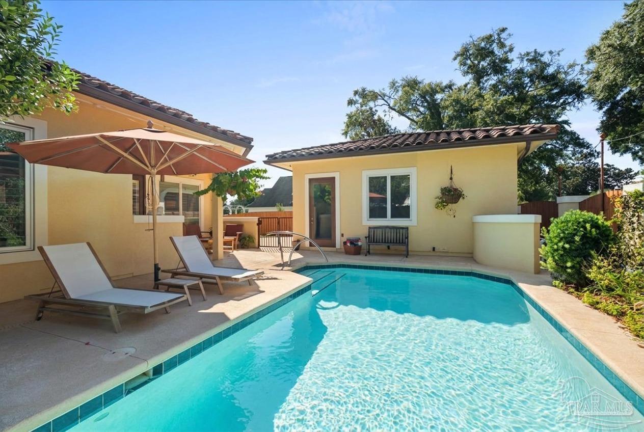 1637 N 20th Avenue Pensacola FL 32503