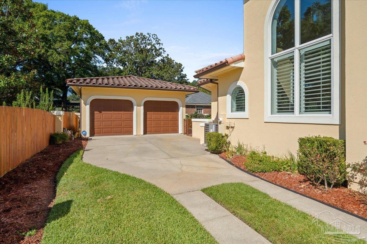 1637 N 20th Avenue Pensacola FL 32503