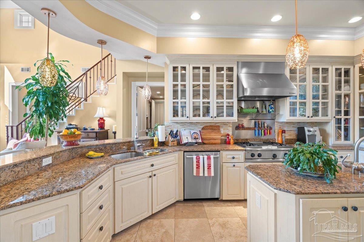 1637 N 20th Avenue Pensacola FL 32503