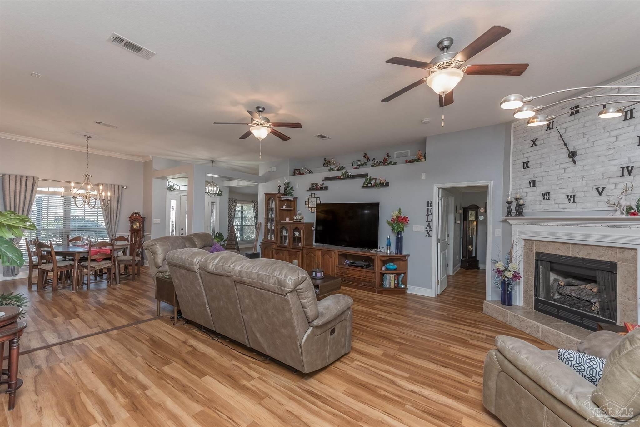 1293 Wadcutter Court Cantonment FL 32533