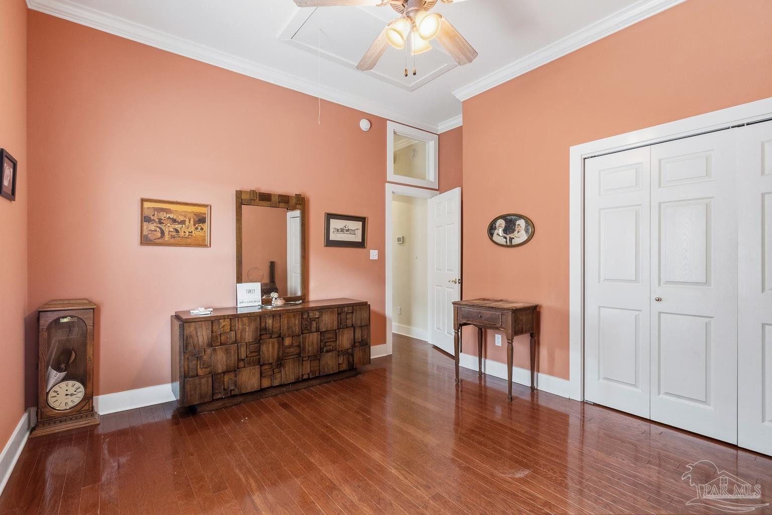 2568 Gulf Breeze Avenue Pensacola FL 32507