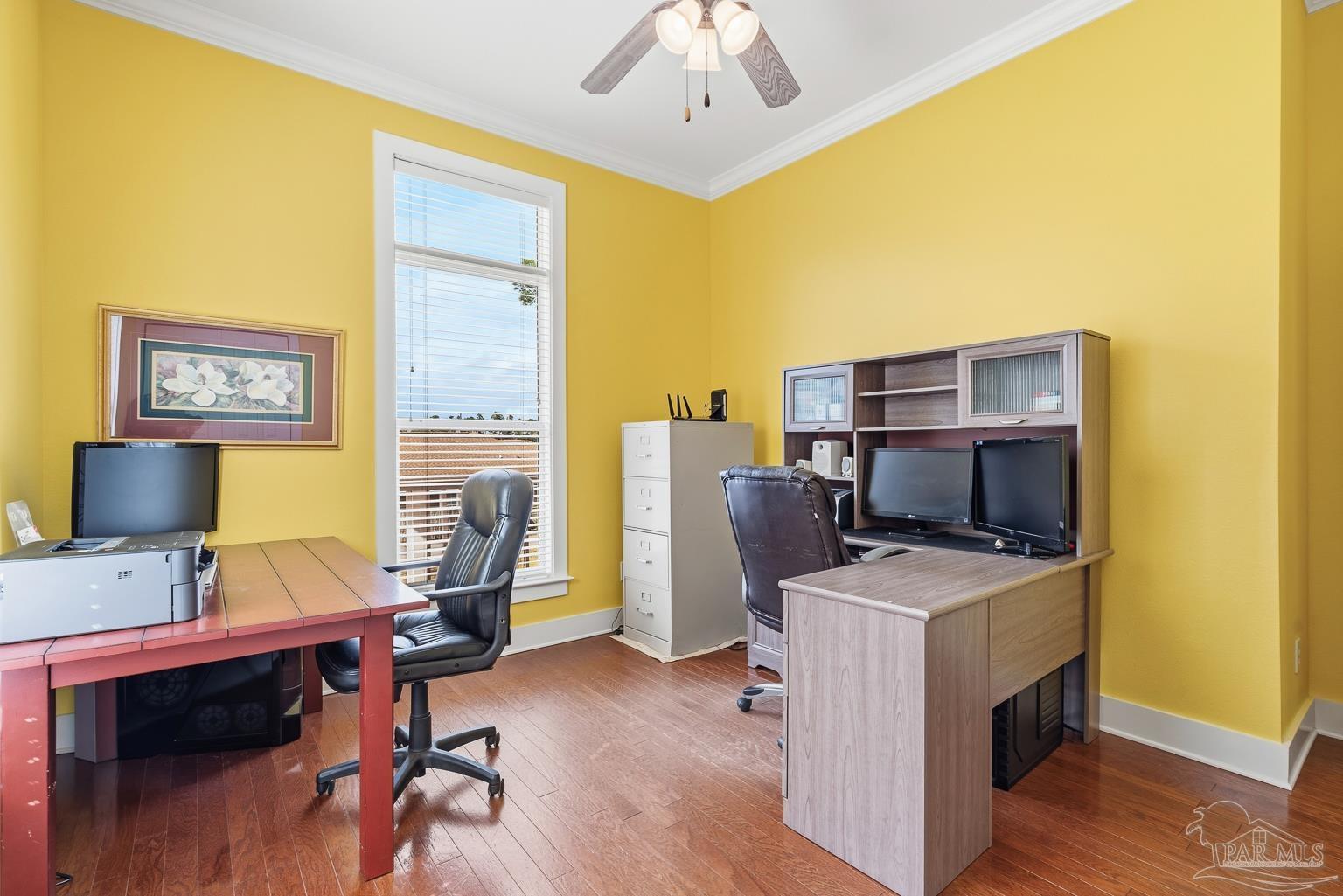 2568 Gulf Breeze Avenue Pensacola FL 32507