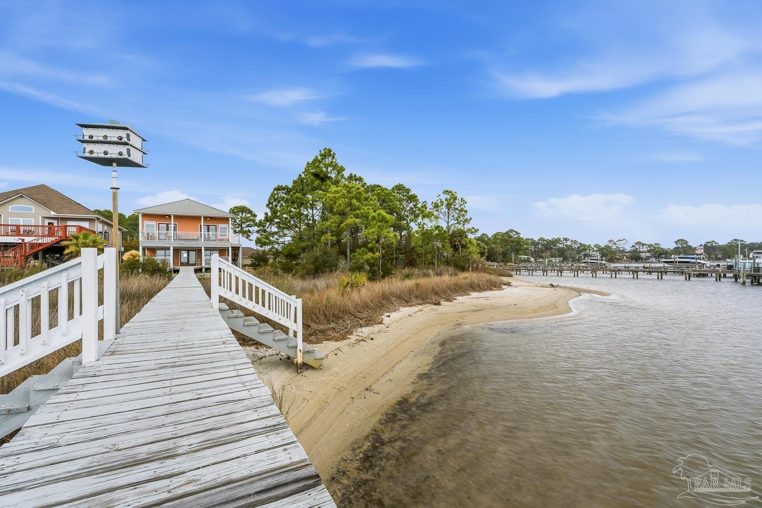 2568 Gulf Breeze Avenue Pensacola FL 32507