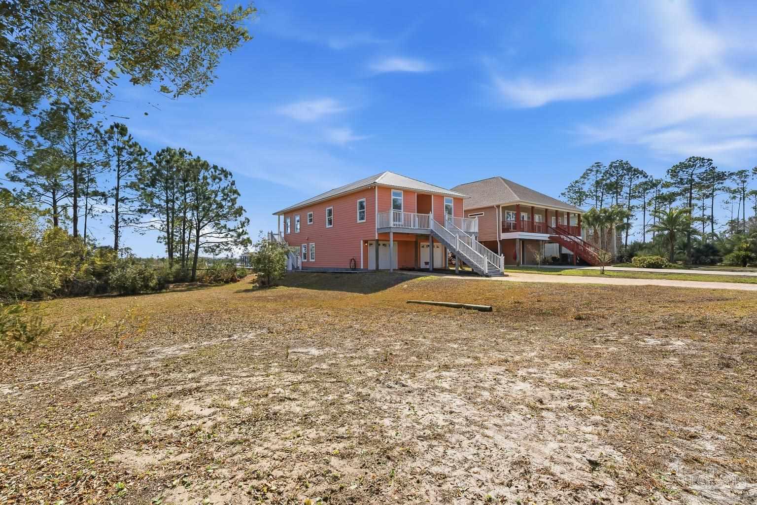 2568 Gulf Breeze Avenue Pensacola FL 32507